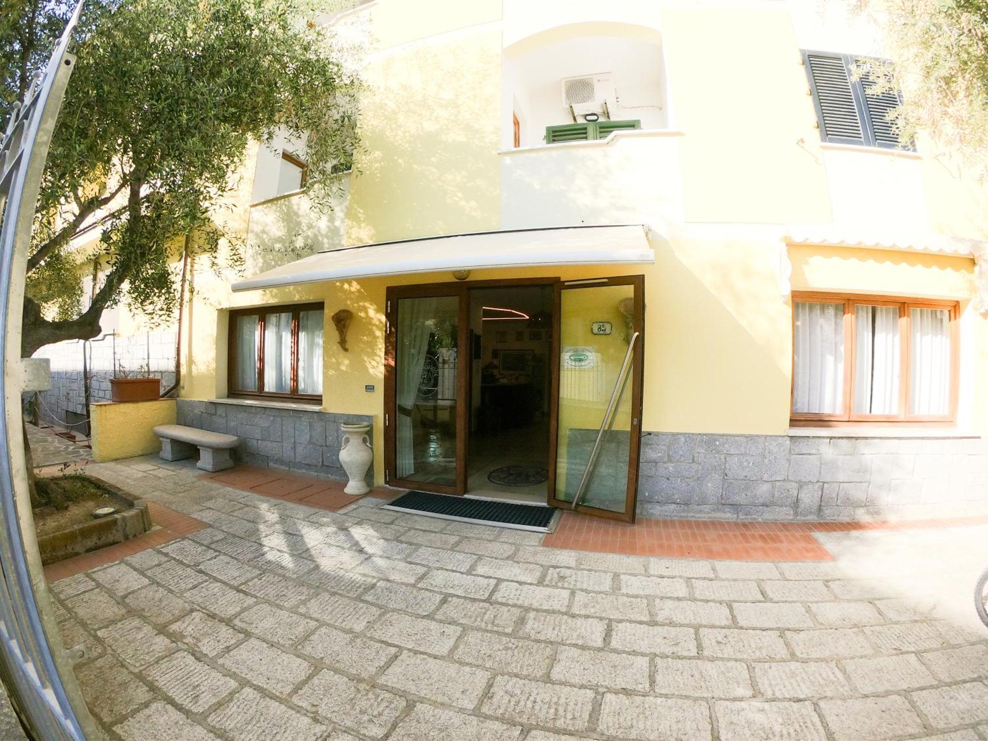Hotel Santa Caterina Марина-ди-Кампо Экстерьер фото